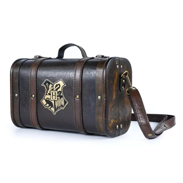 Dárková Sada Harrry Potter - Trouble Finds Me Trunk Gift Set (lahev, zápisník, klíčenka, tužky)