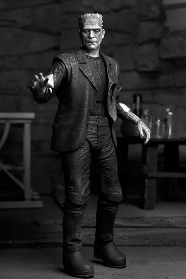 Soška Universal Monsters - Frankenstein's Monster Deluxe Art Scale 1/10 (Iron Studios) dupl