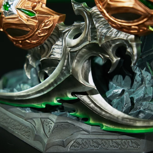 Replika zbraně World of Warcraft - Warglaive of Azzinoth Replica Scale 1/1 dupl
