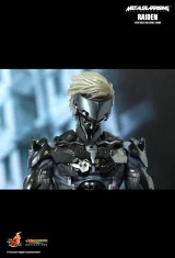 Figúrka Metal Gear Rising: Revengeance - Raiden (1/6)