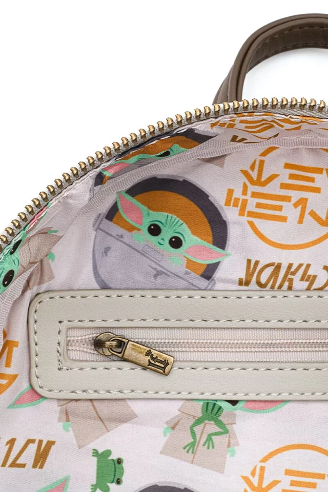 Batoh Star Wars: The Mandalorian - The Child (Loungefly)