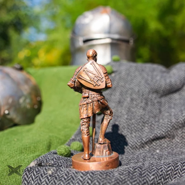 Bronzová soška Kingdom Come: Deliverance - Jindřich (Henry)