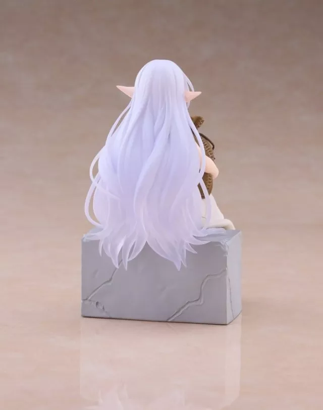 Figúrka Frieren: Beyond Journey’s End - Frieren Desktop Cute (In training Ver.) (Taito) - Anime