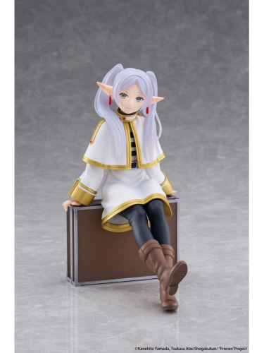 Figúrka Frieren: Beyond Journey's End - Frieren Trunk Case Ver. (Taito)