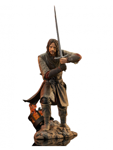 Figúrka Lord of the Rings - Aragorn Gallery Diorama (DiamondSelectToys)