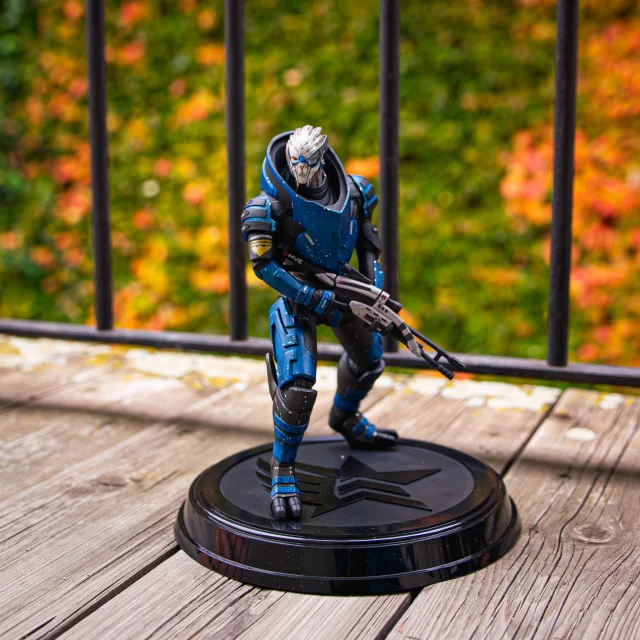 Figúrka Mass Effect - Garrus Vakarian