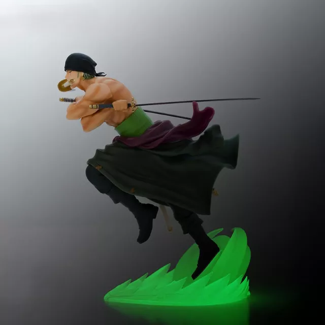 Figúrka One Piece - Zoro 1/10 Glow in The Dark (Super Figure Collection) - Anime