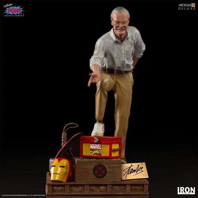 Soška Marvel - Stan Lee Deluxe Art Scale 1/10 (Iron Studios)