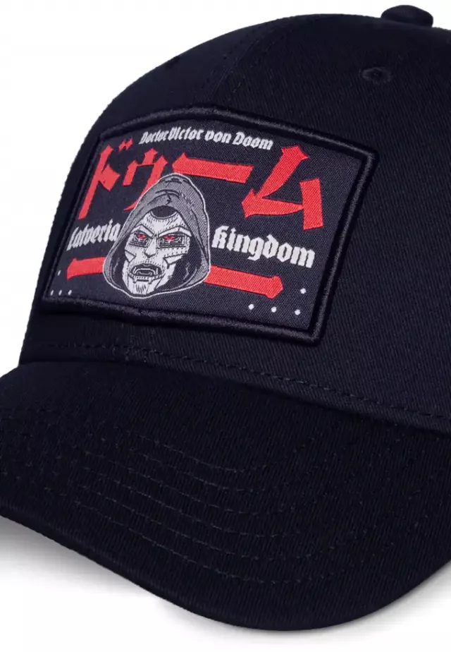 Šiltovka Avengers: Doomsday - Dr. Doom - Marvel
