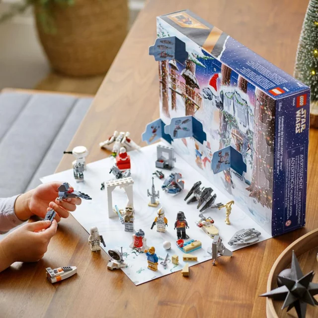 Adventný kalendár Lego - Star Wars 75340 (2022)