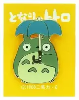 Odznak My Neighbor Totoro - Totoro Holding Umbrella - Ghibli