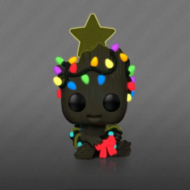 Figúrka Guardians of the Galaxy - Holiday Groot Glow in the Dark (Funko POP! Marvel 530)