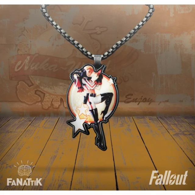 Prívesok Fallout - Nuka Girl (Limited Edition)